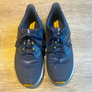 Hoka Arahi 5 Mens Running Shoes Sneakers in Ombre Blue Fog 1115010